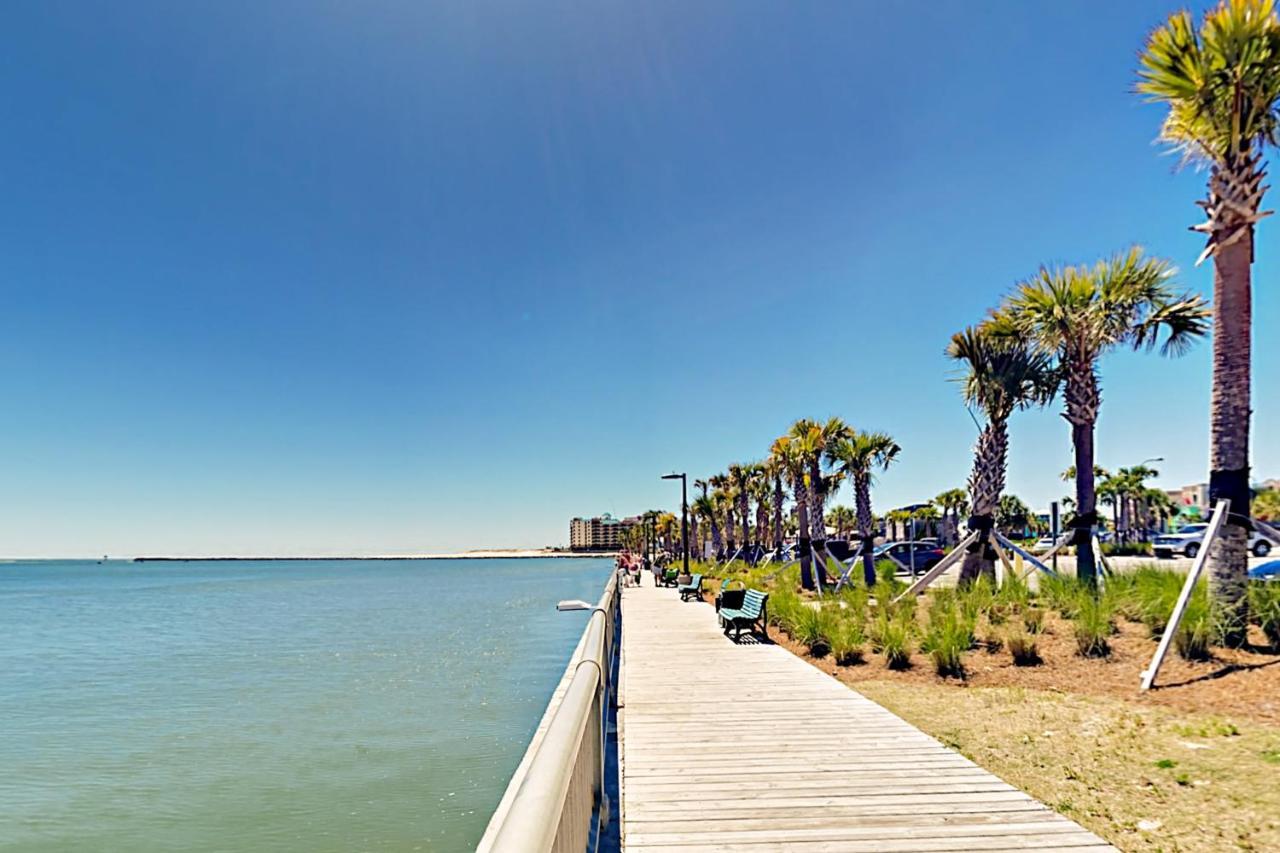 The Sand & Surf Beach House A Gulf Shores Exterior photo